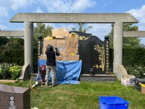 Cemetery engraving and repainting on-site